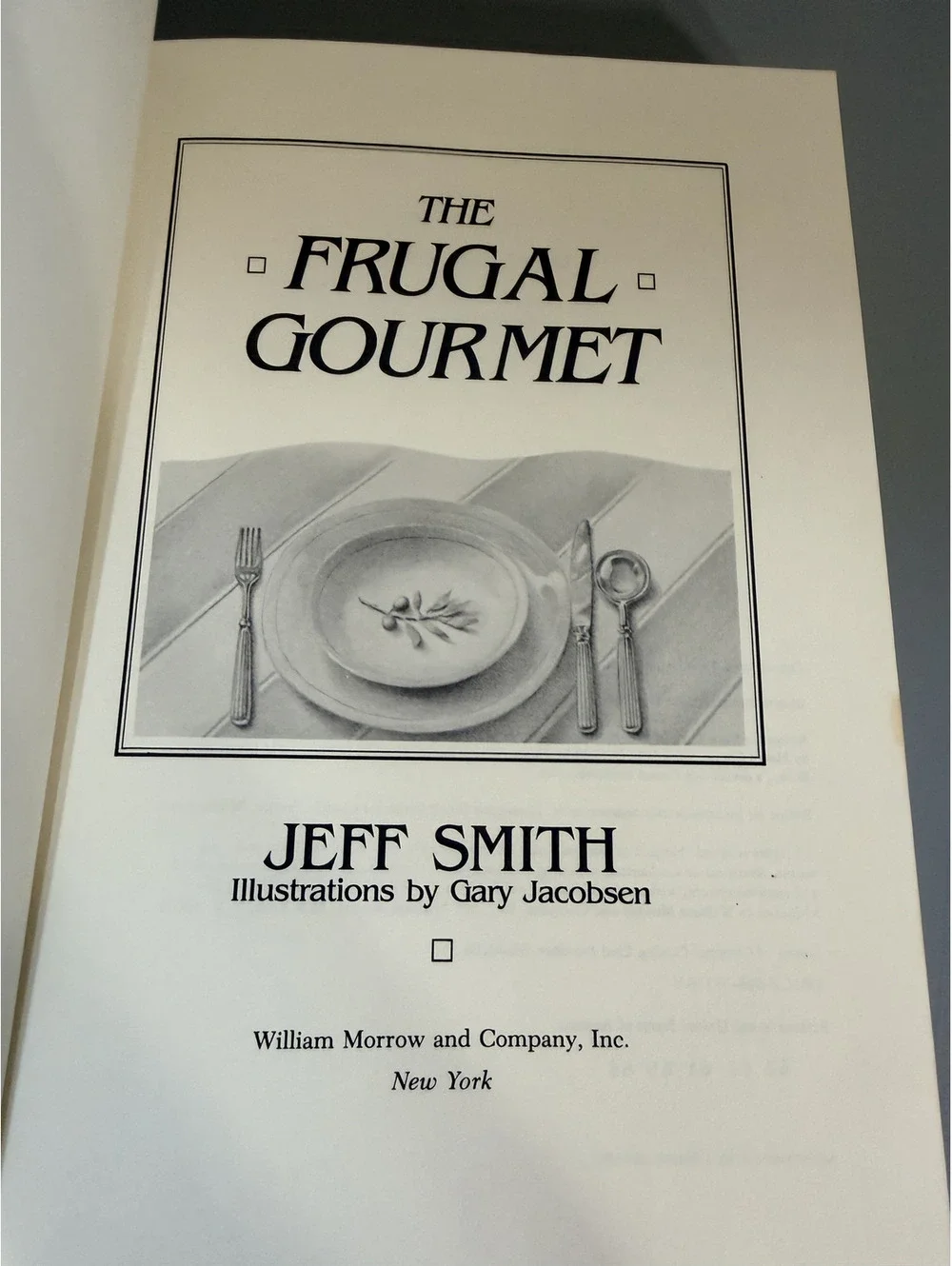 The Frugal Gourmet Jeff Smith 1984 1st Ed Hardcover Vintage PBS Cookbook Recipes